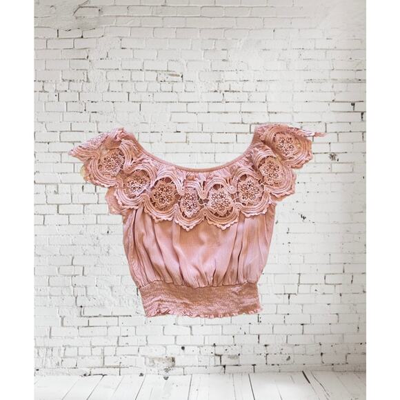 Forever 21 Blush Crop Top Medium - Picture 1 of 7